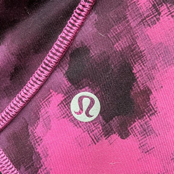 EUC Lululemon Daily Practice Jacket Blooming Pixie Raspberry Black Women's 8 run - Picture 6 of 14